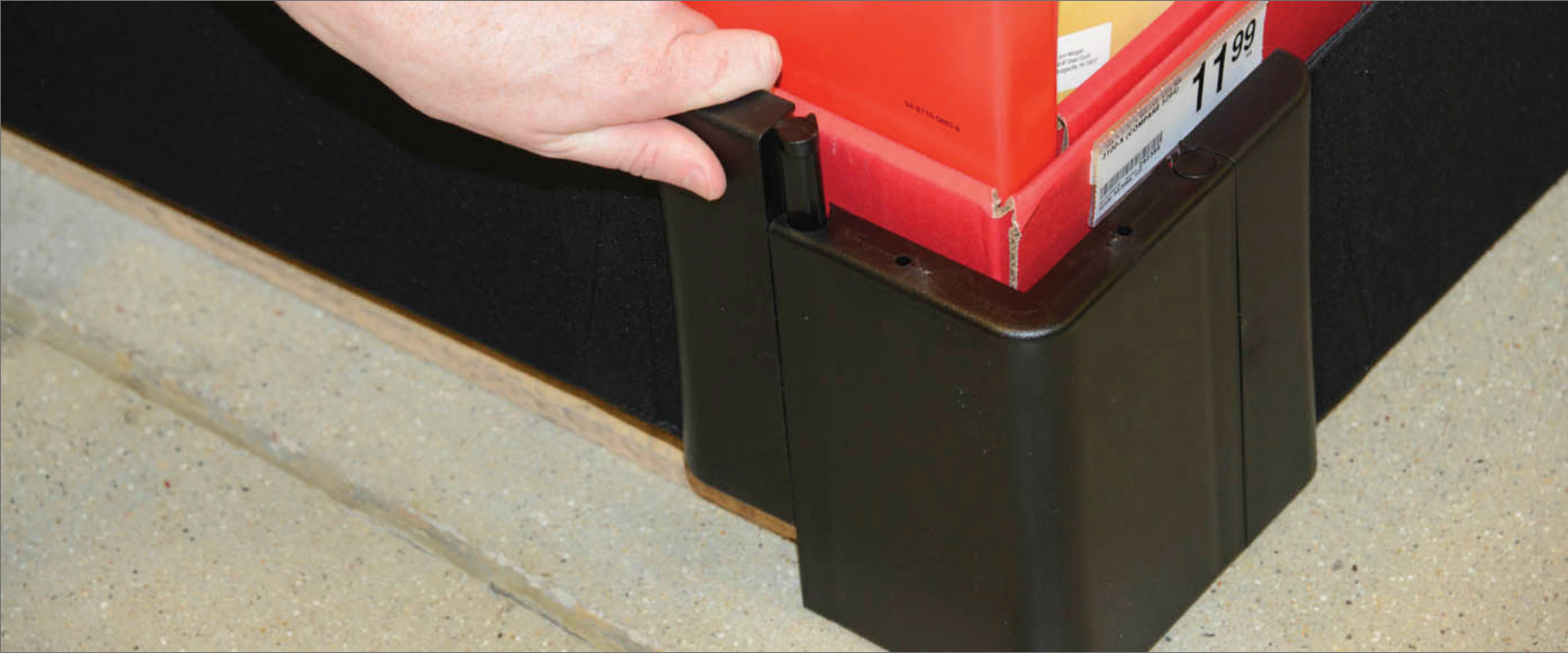 First Line™ Security Swing Lock | siffron